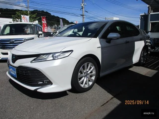Daihatsu Altis
