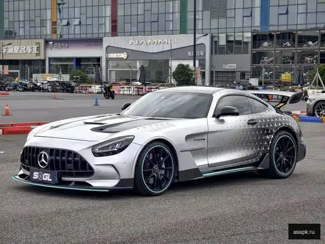 Mercedes-Benz AMG GT