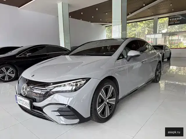 Mercedes-Benz EQE AMG