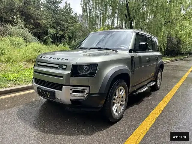 Land Rover Defender