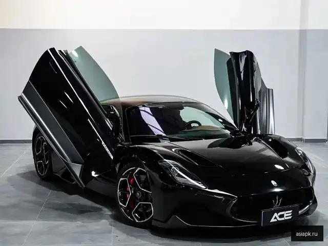 Maserati MC20