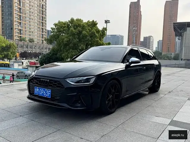 Audi S4
