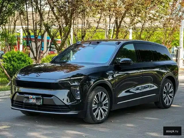 nio ES8