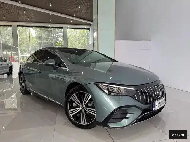 Mercedes-Benz EQE AMG