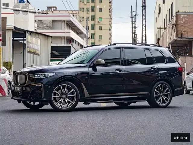 BMW X7