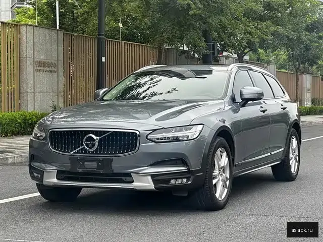 Volvo V90