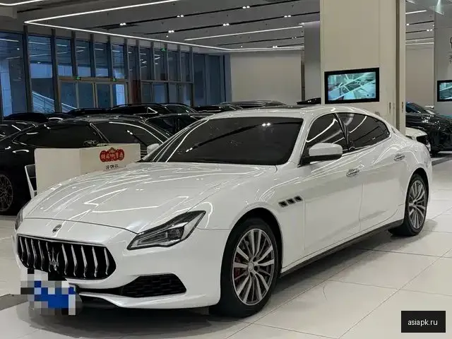 Maserati Quattroporte