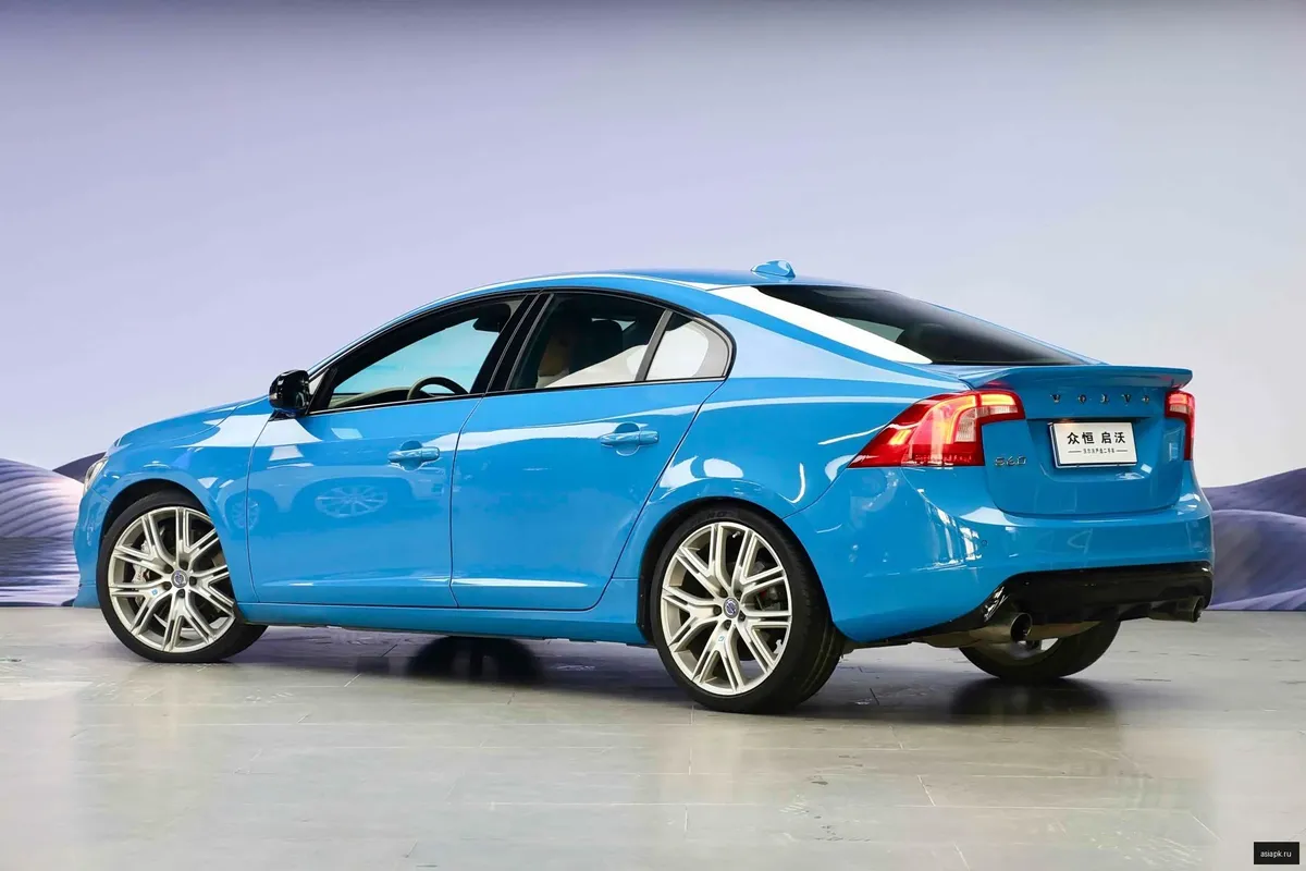 Volvo S60 6