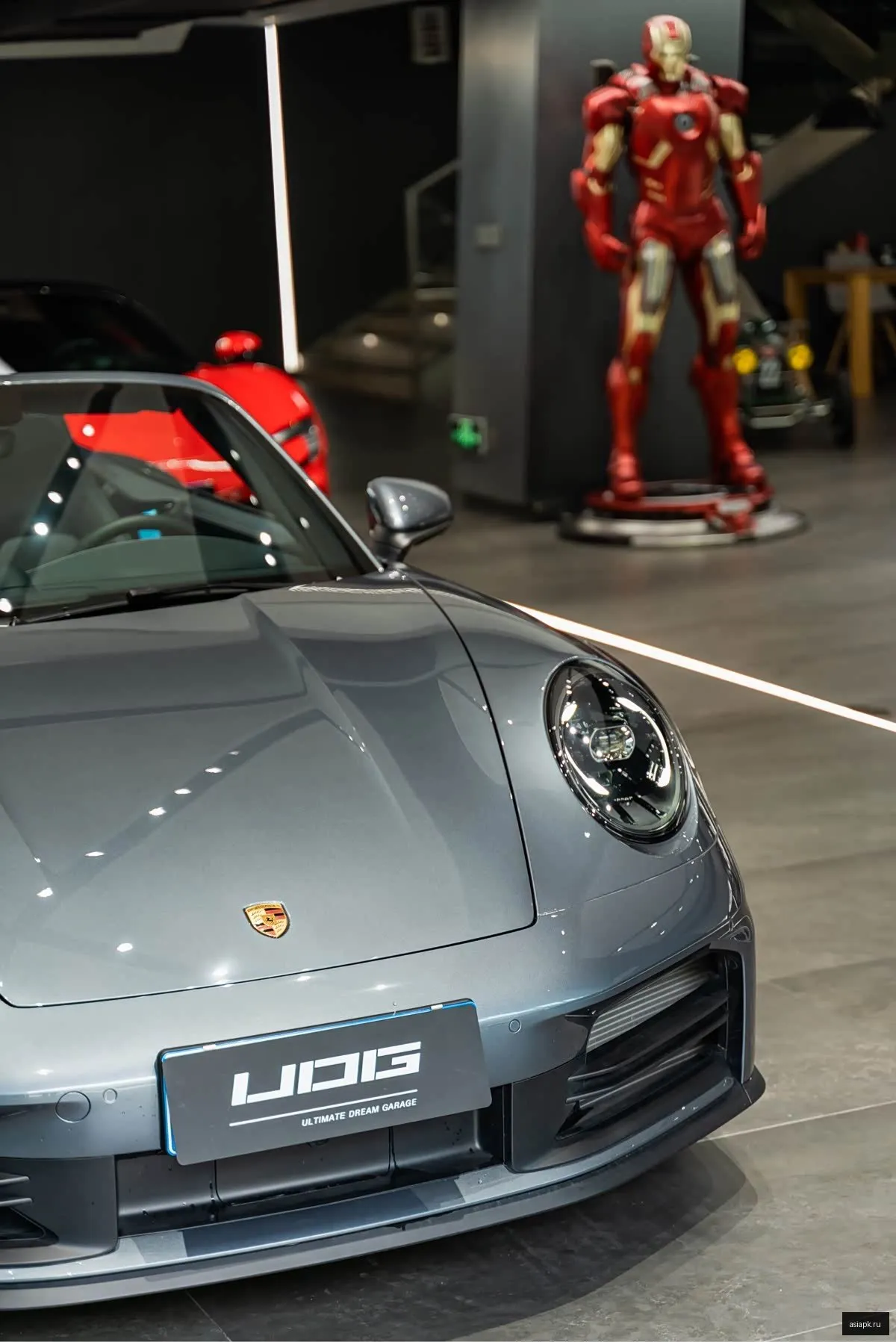 Porsche 911 4