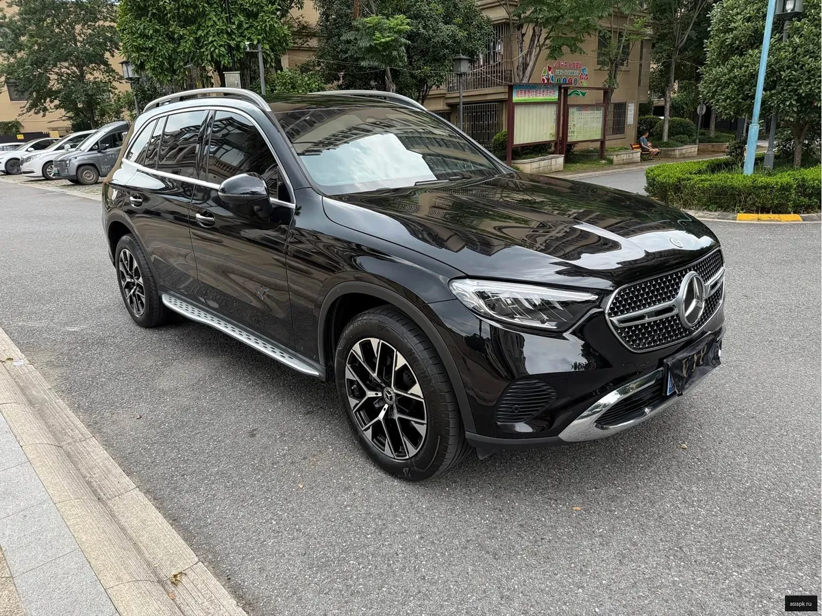 Mercedes-Benz GLC-Class AMG 3