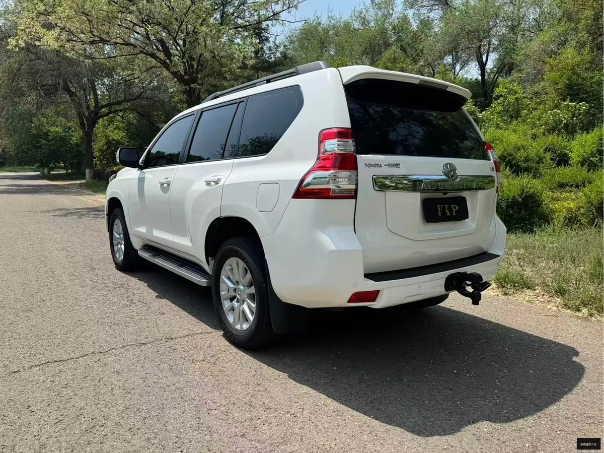 Toyota Land Cruiser Prado 4