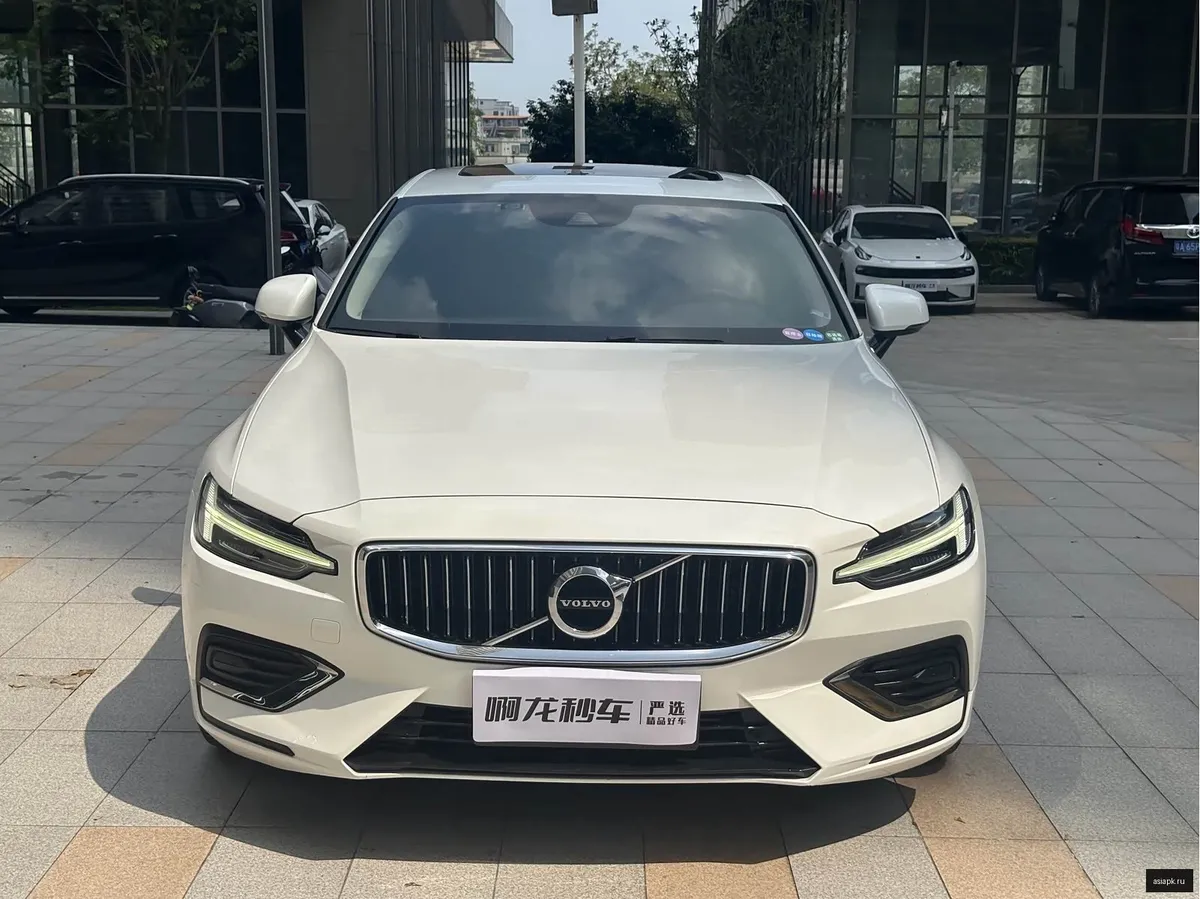 Volvo S60 3