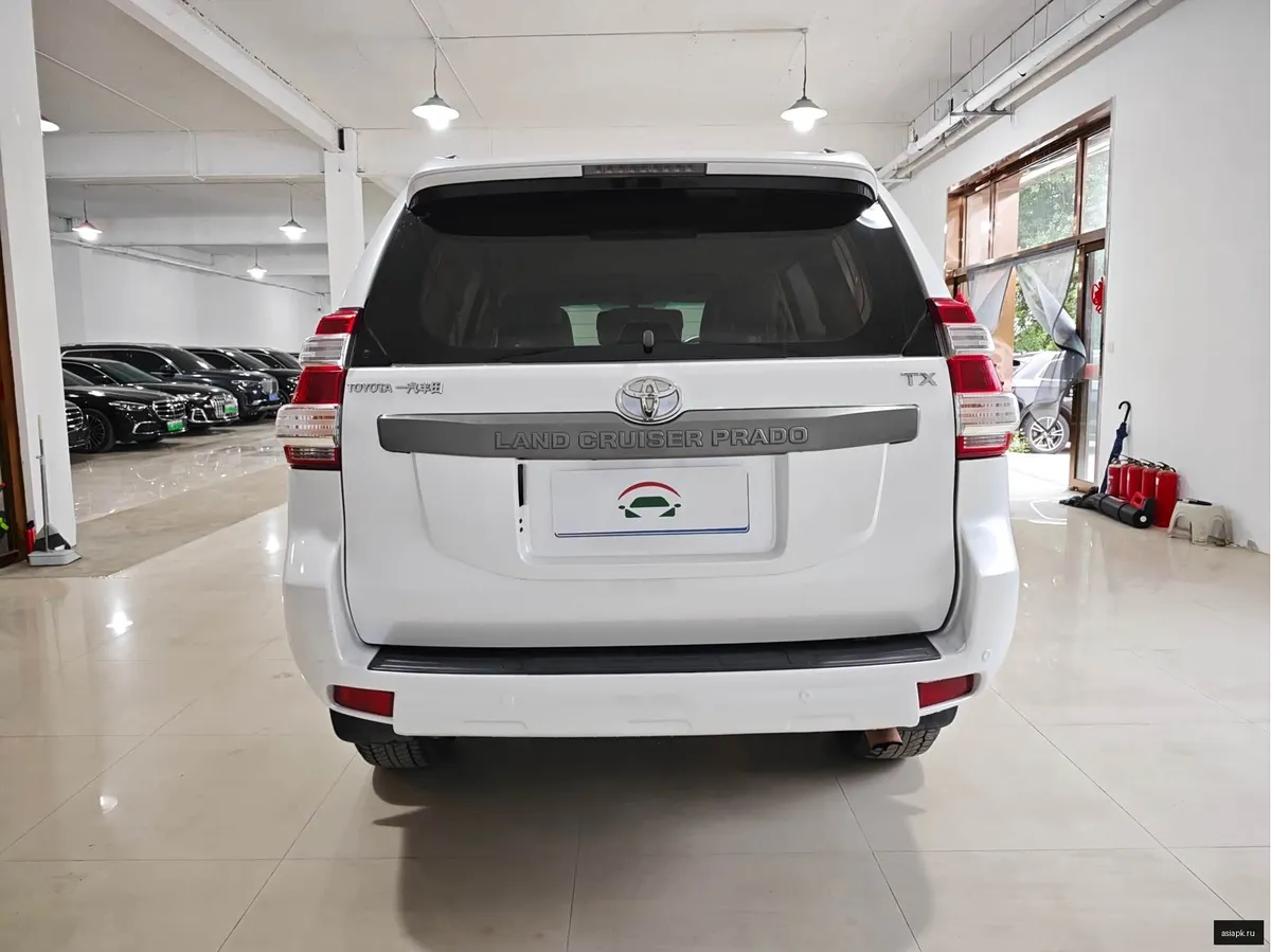 Toyota Land Cruiser Prado 5