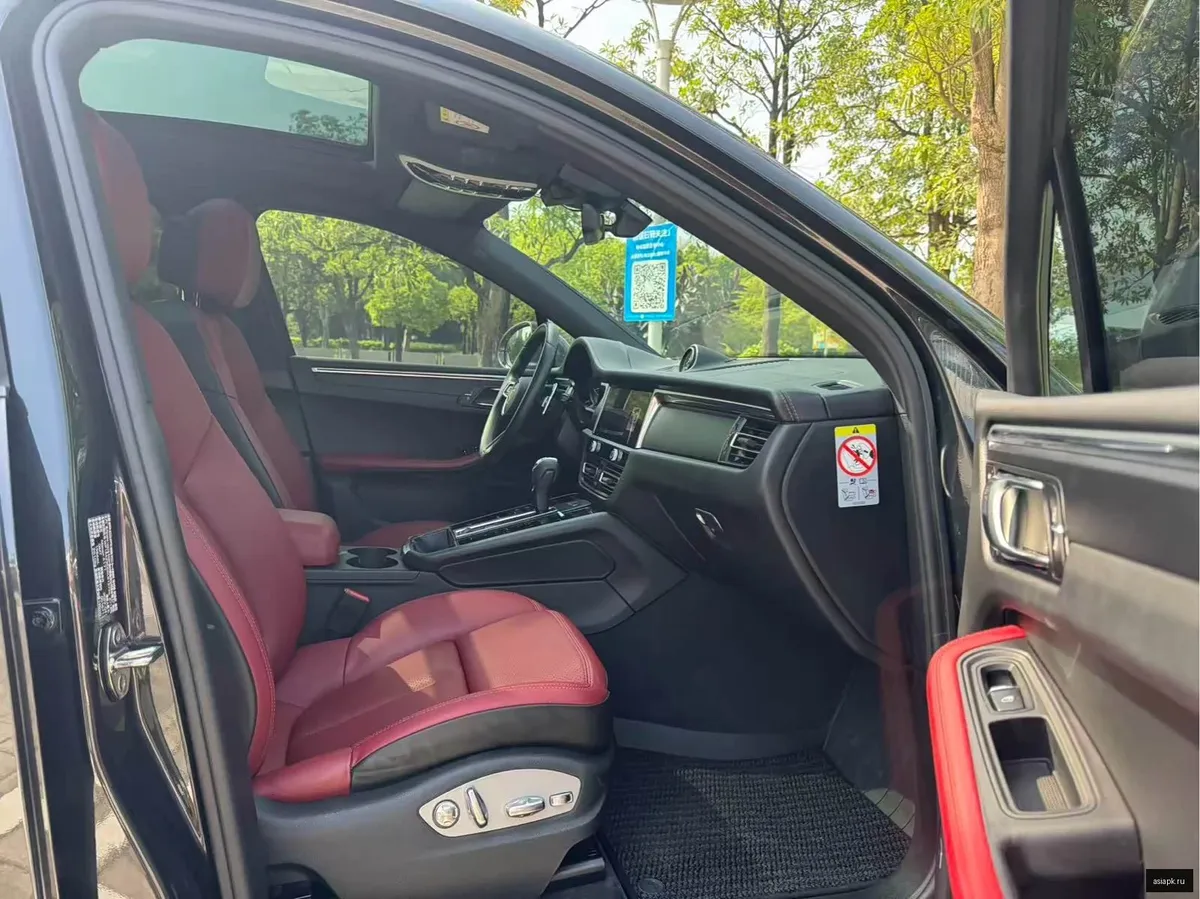 Porsche Macan 5