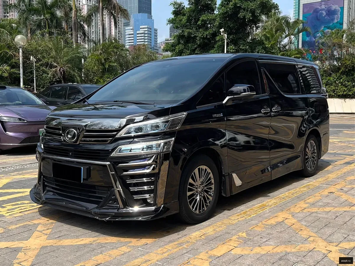 Toyota Vellfire 3