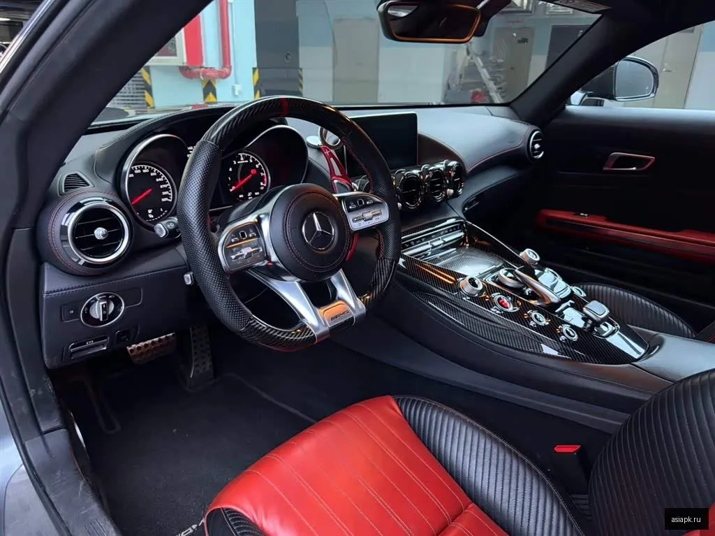 Mercedes-Benz AMG GT 5