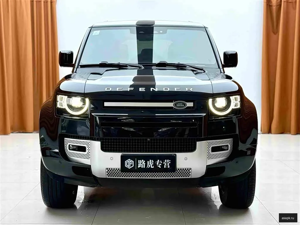 Land Rover Defender 2
