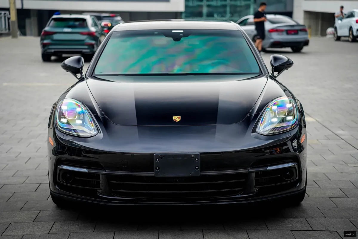 Porsche Panamera 2