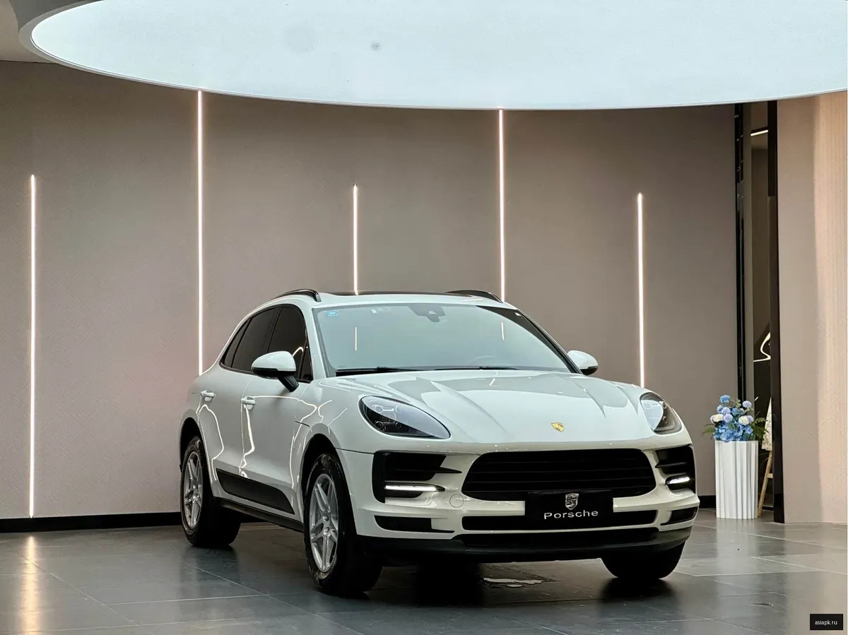 Porsche Macan 3
