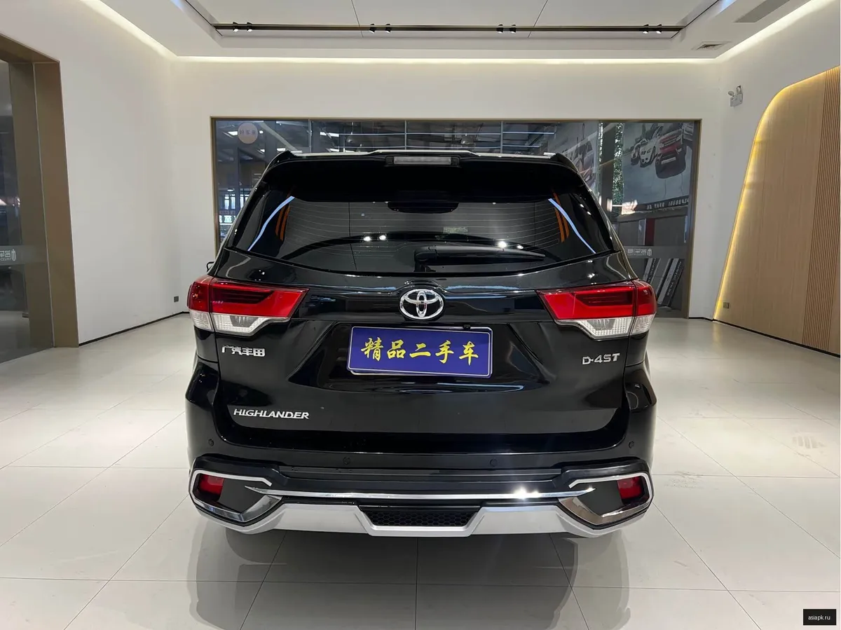 Toyota Highlander 5