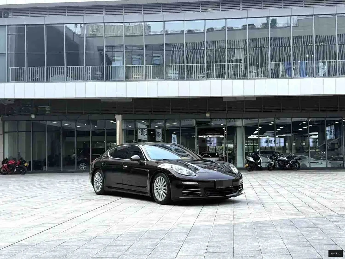 Porsche Panamera 3