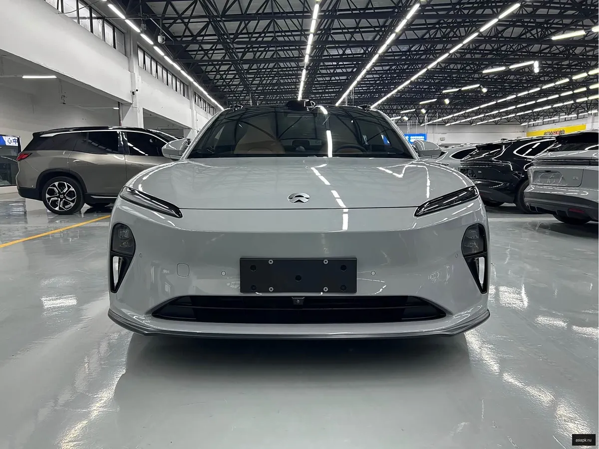 Nio ET5 2