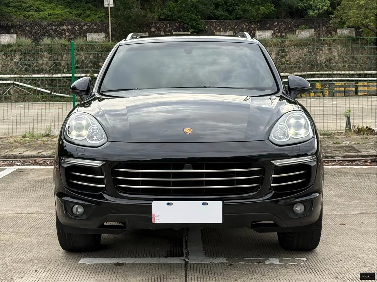 Porsche Cayenne 2