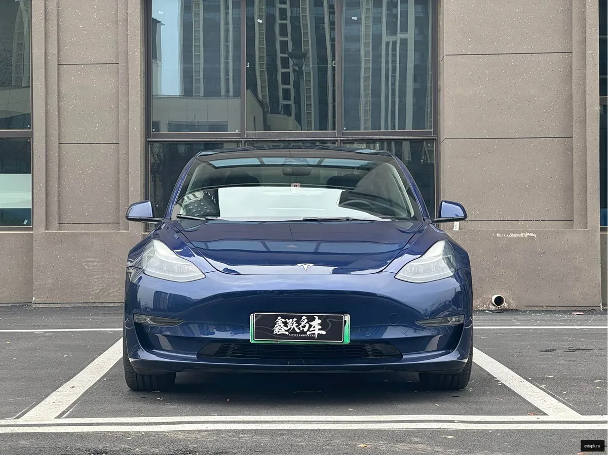 tesla Model Y 2