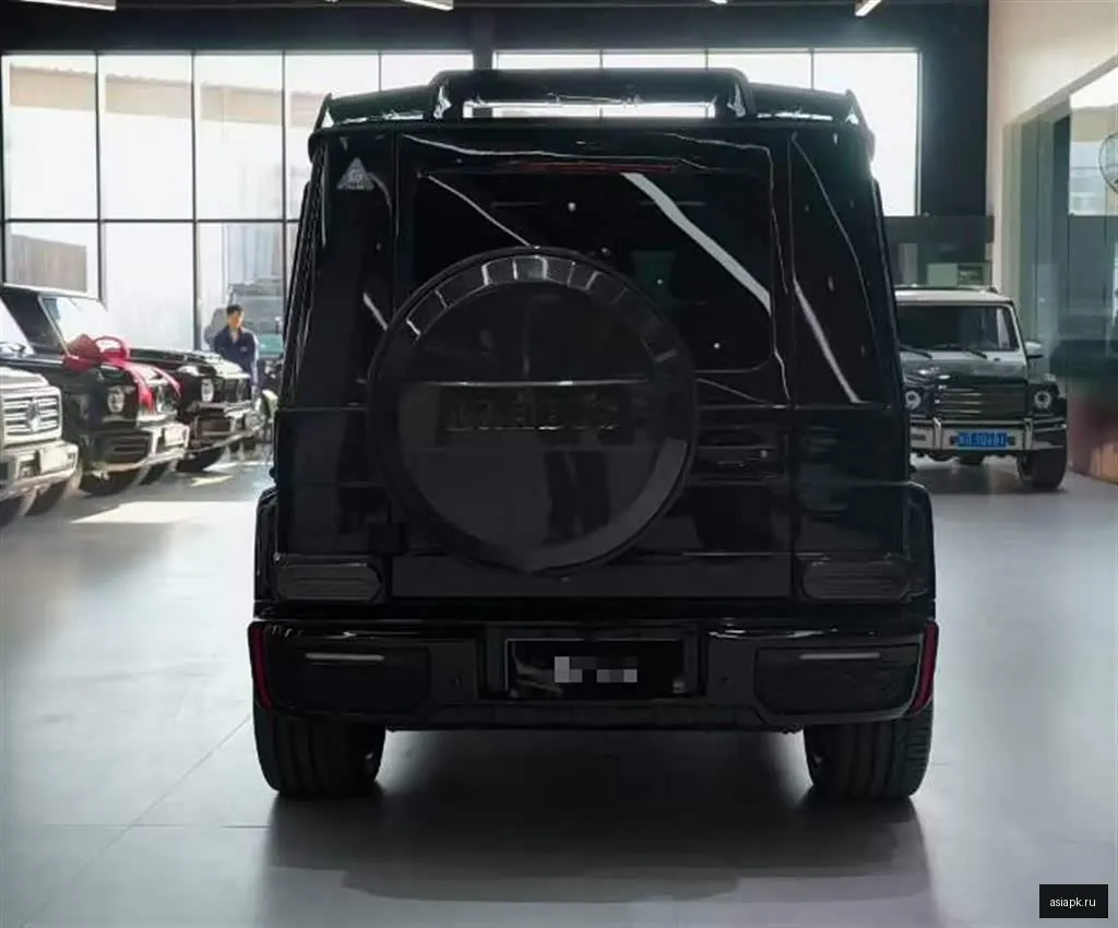 Mercedes-Benz G-Class 2