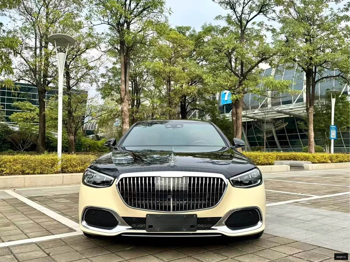 Mercedes-Benz S-Class 2