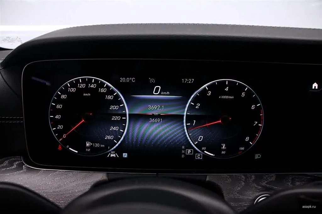 Mercedes-Benz CLS-Class 6
