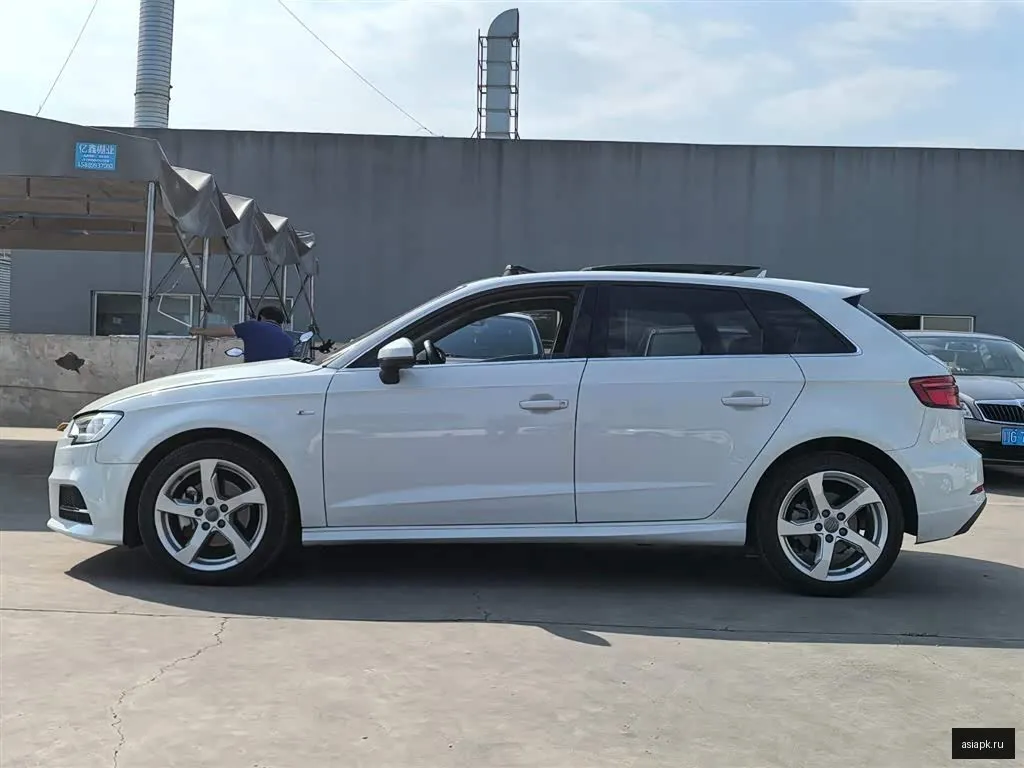 Audi A3 4