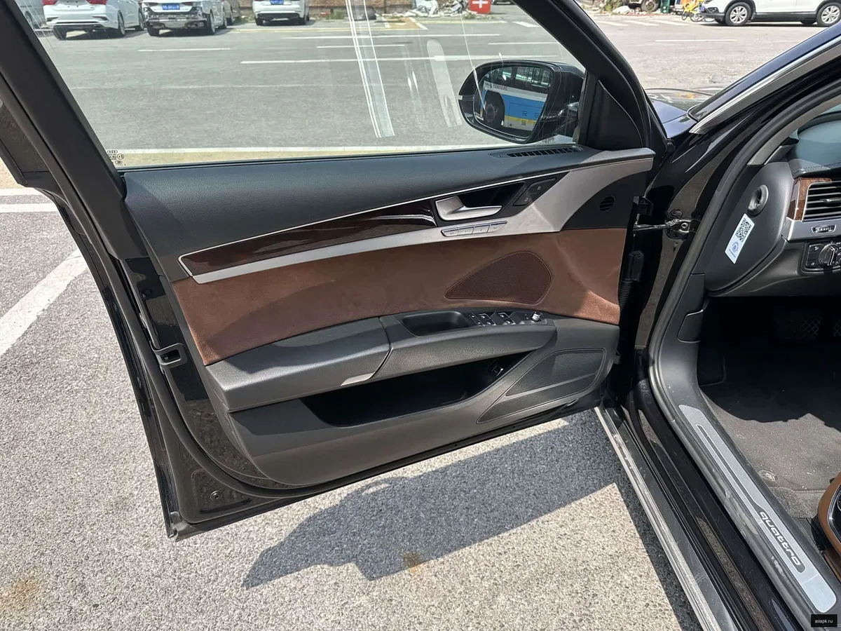 Audi A8 5