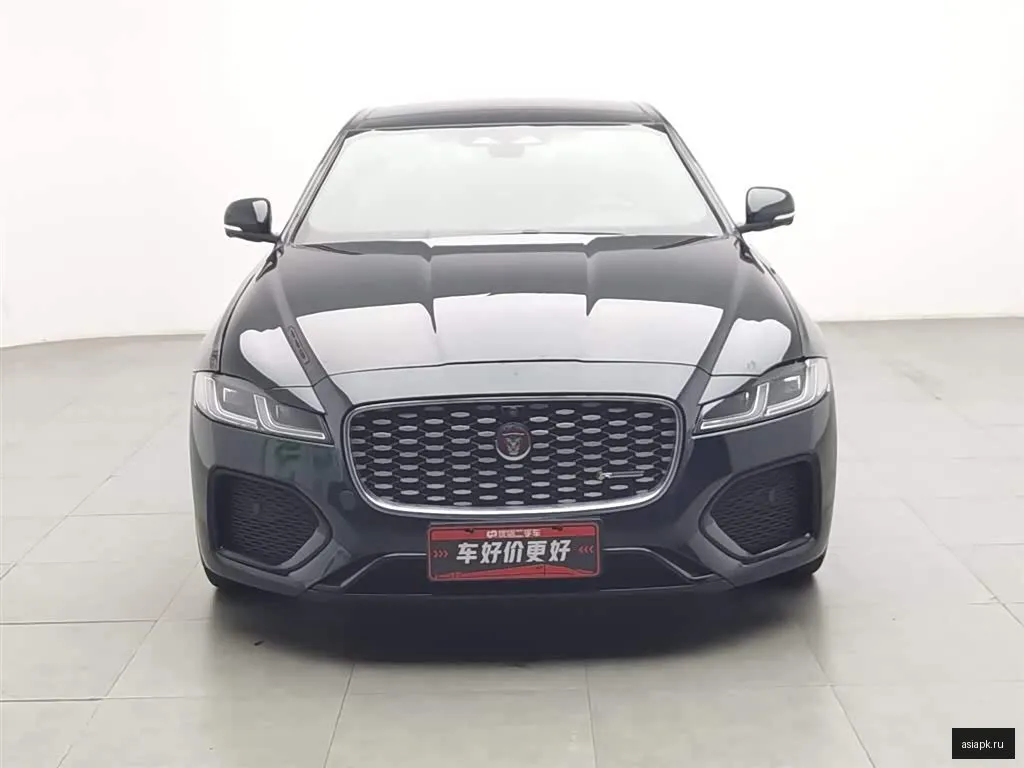 Jaguar XF 3