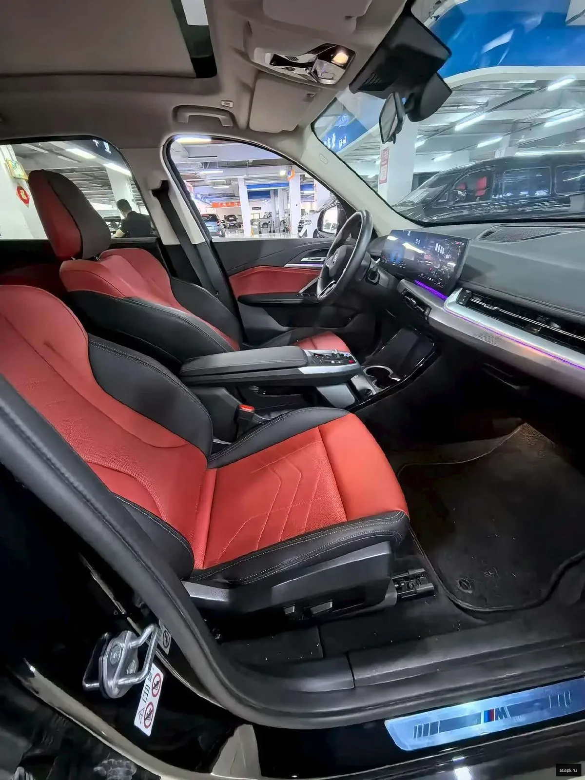 BMW iX1 6
