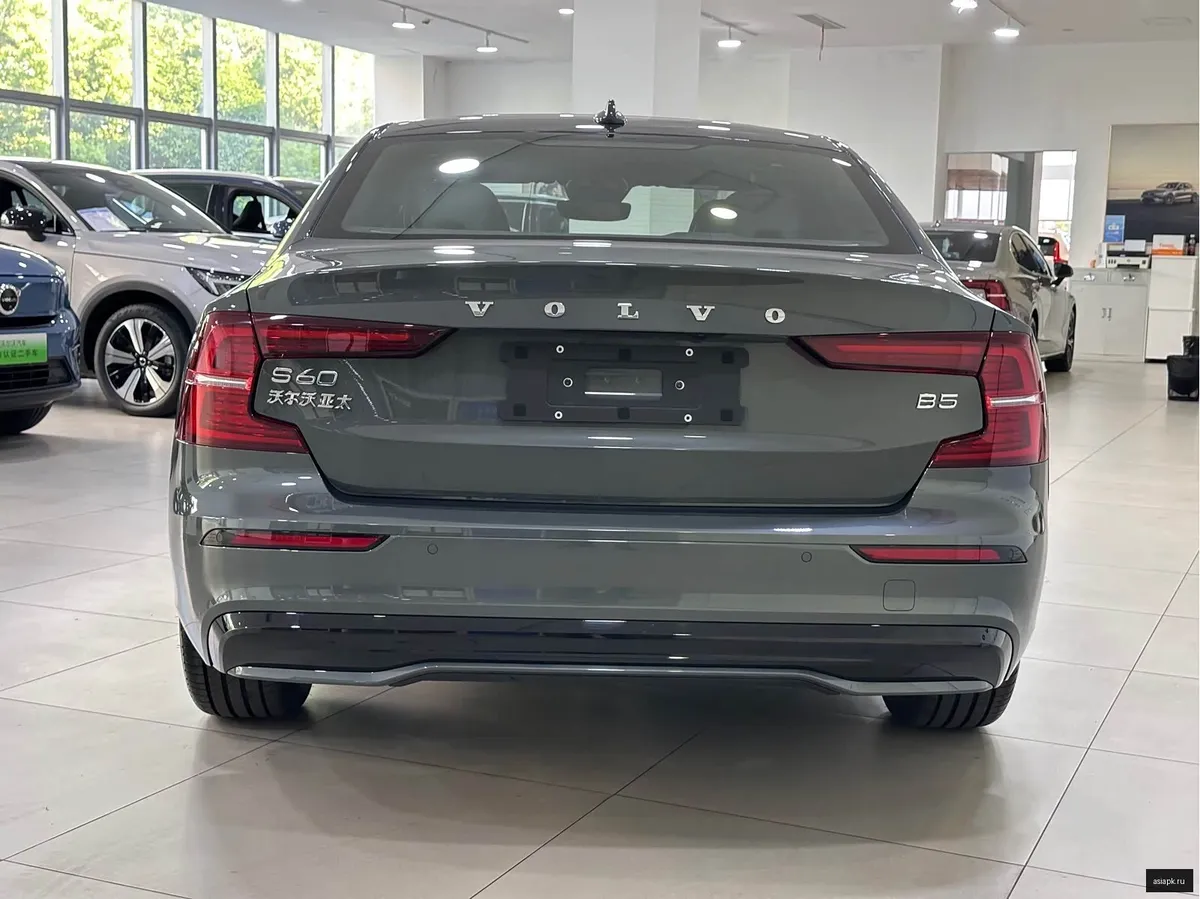 Volvo S60 6