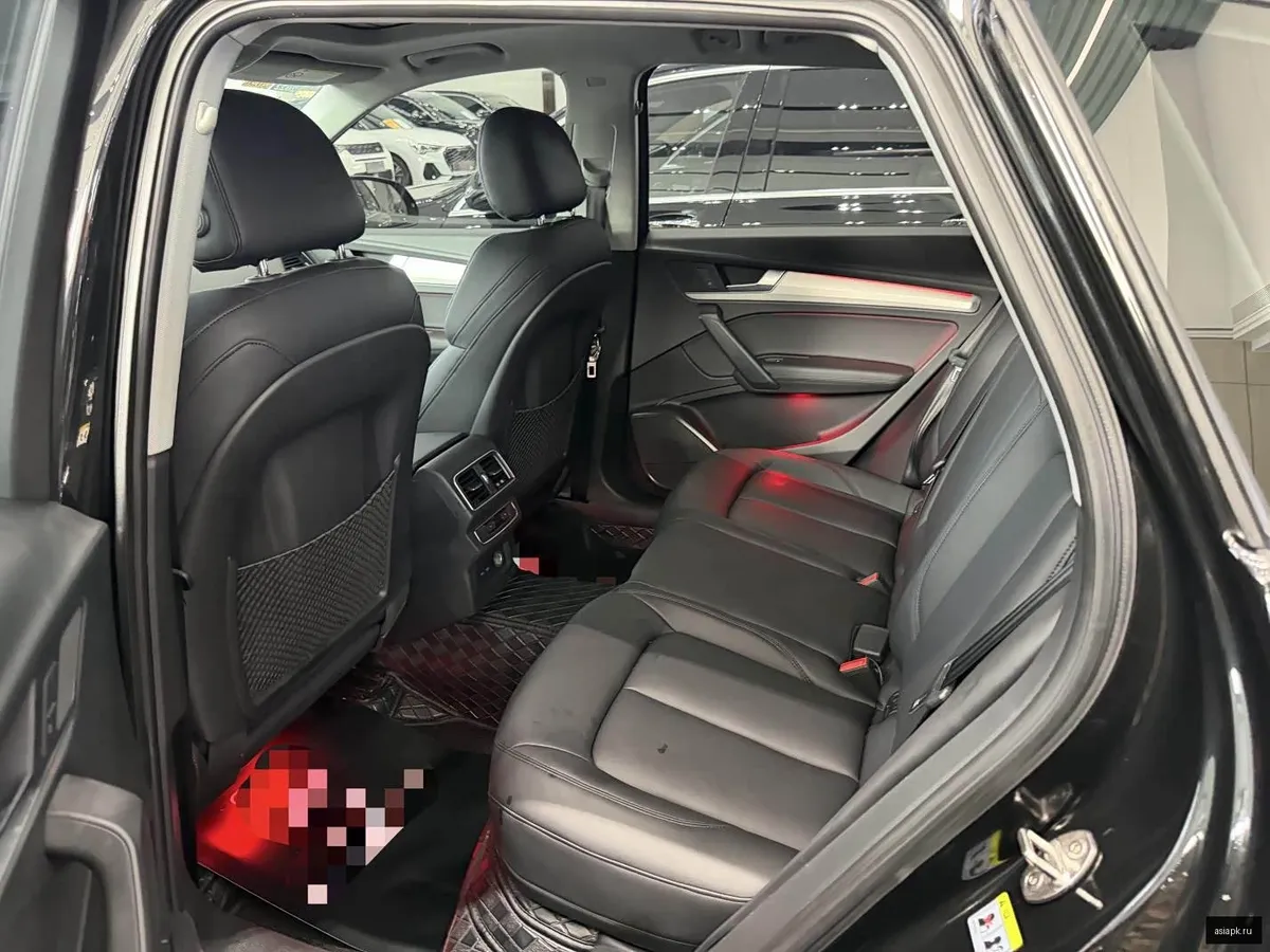 Audi Q5 5
