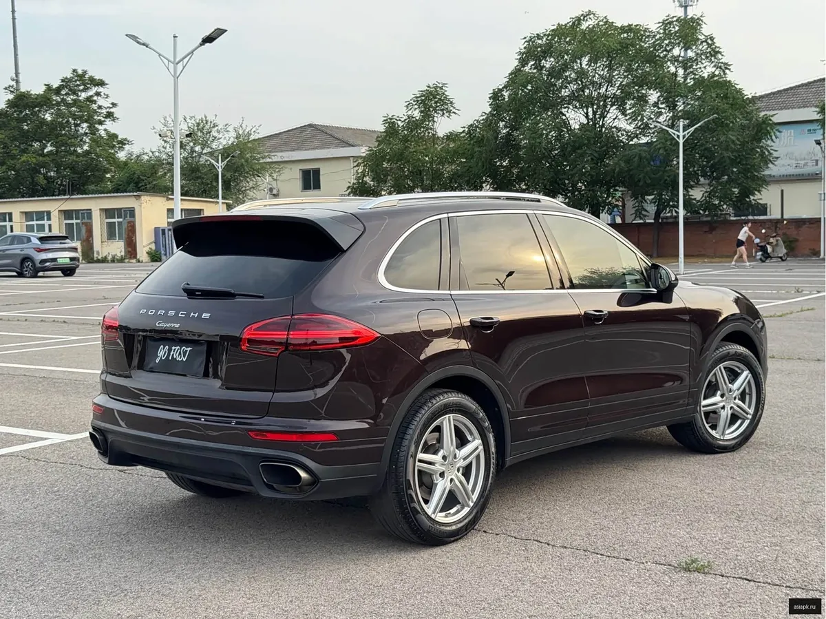 Porsche Cayenne 6