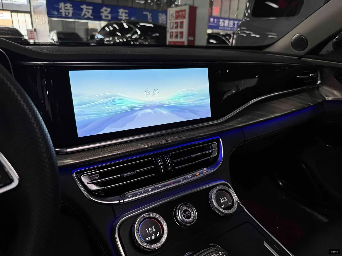 Hongqi H9 4