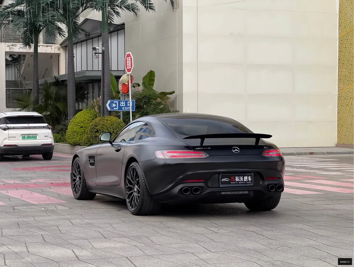 Mercedes-Benz AMG GT 6