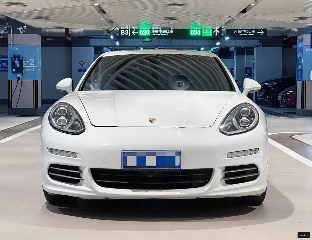 Porsche Panamera 2