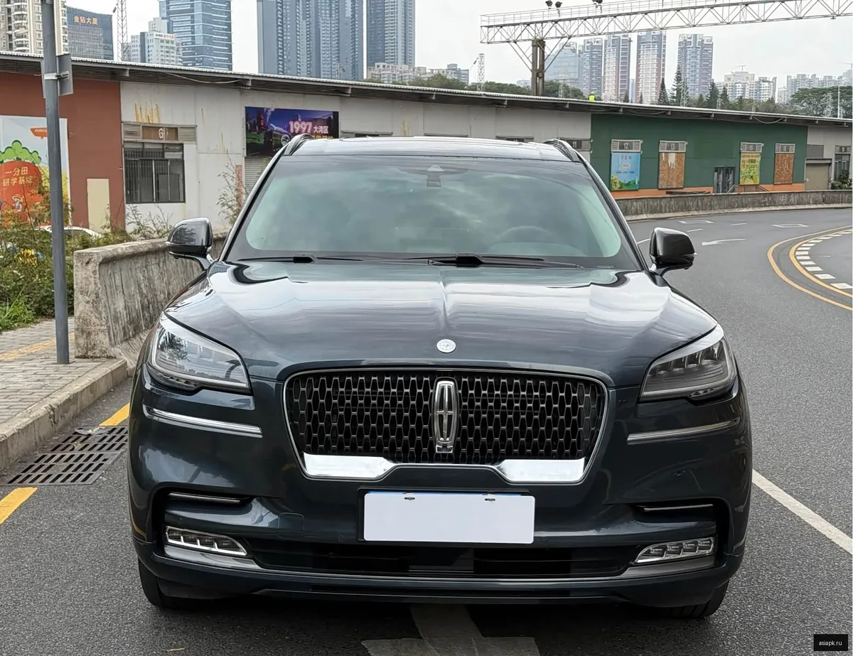 Lincoln Aviator 2