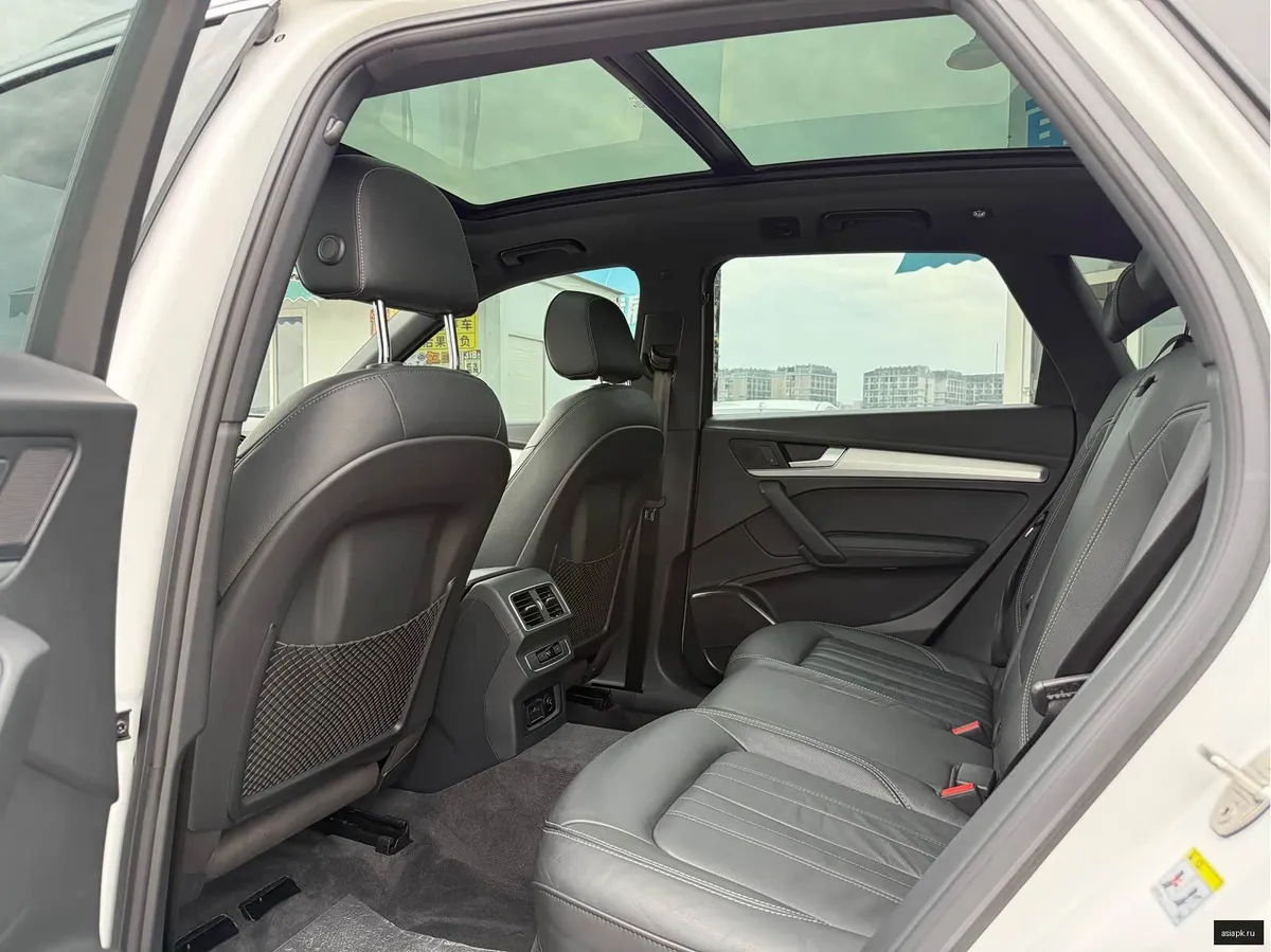Audi Q5 6