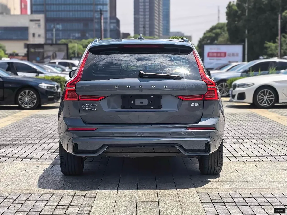 Volvo XC60 5