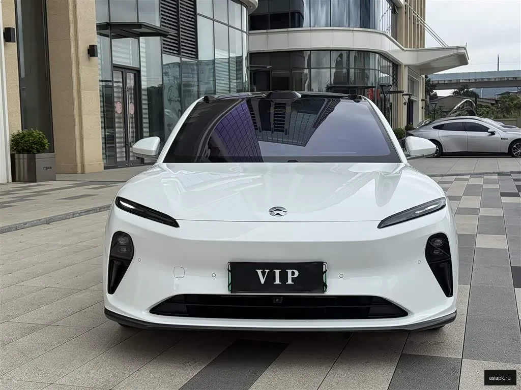 Nio ET5 2