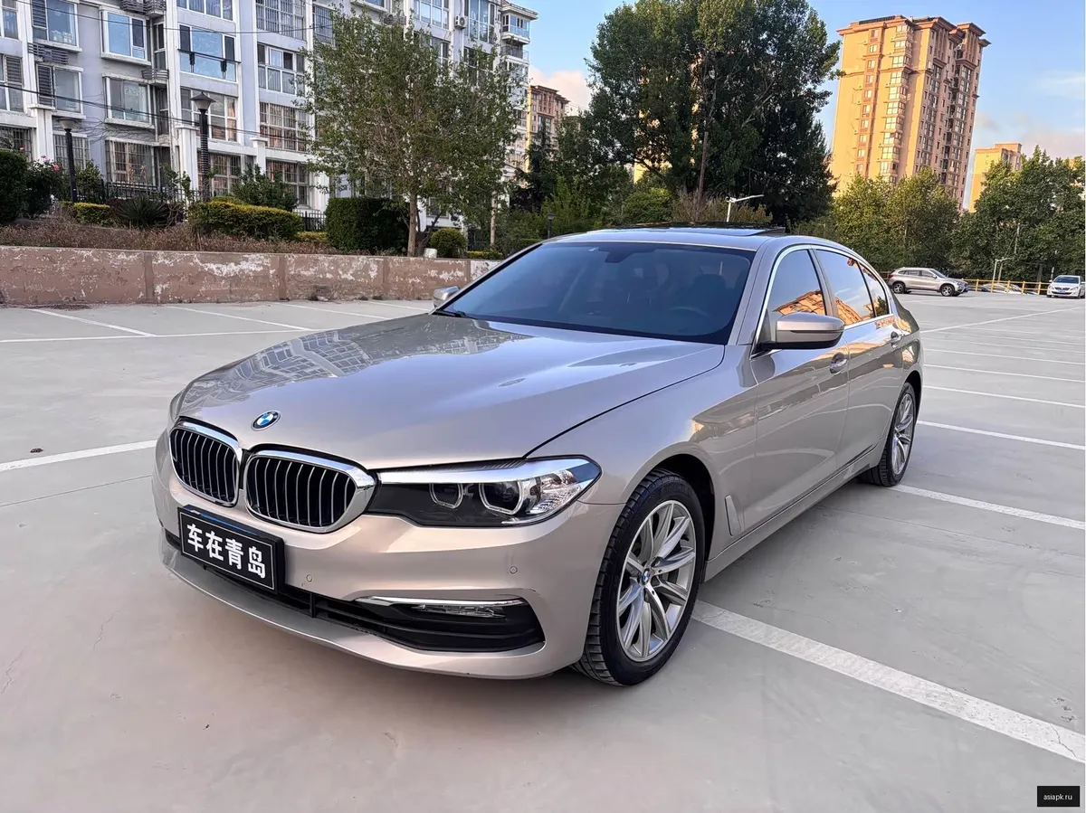 BMW 5-Series 2