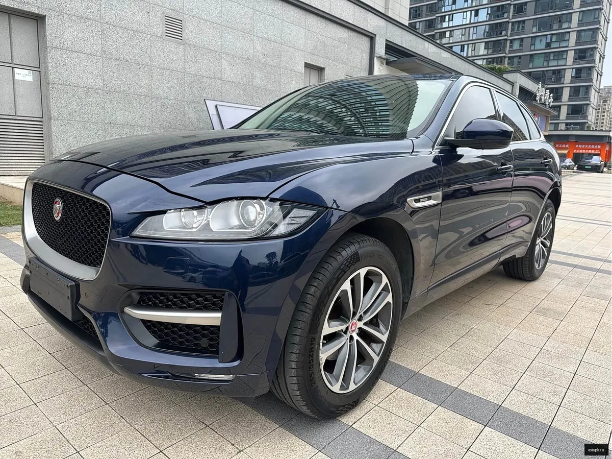 Jaguar F-Pace