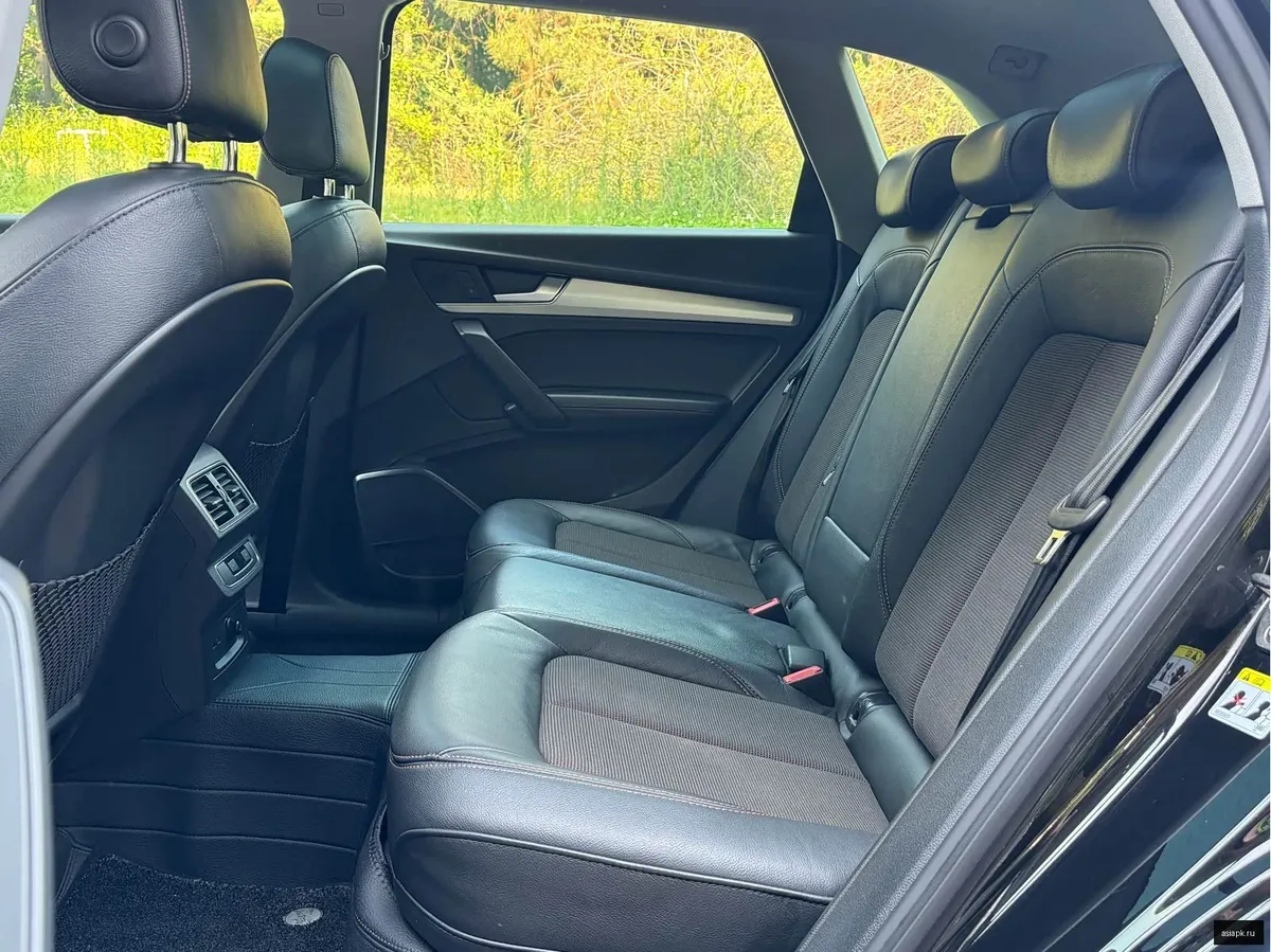 Audi Q5 6