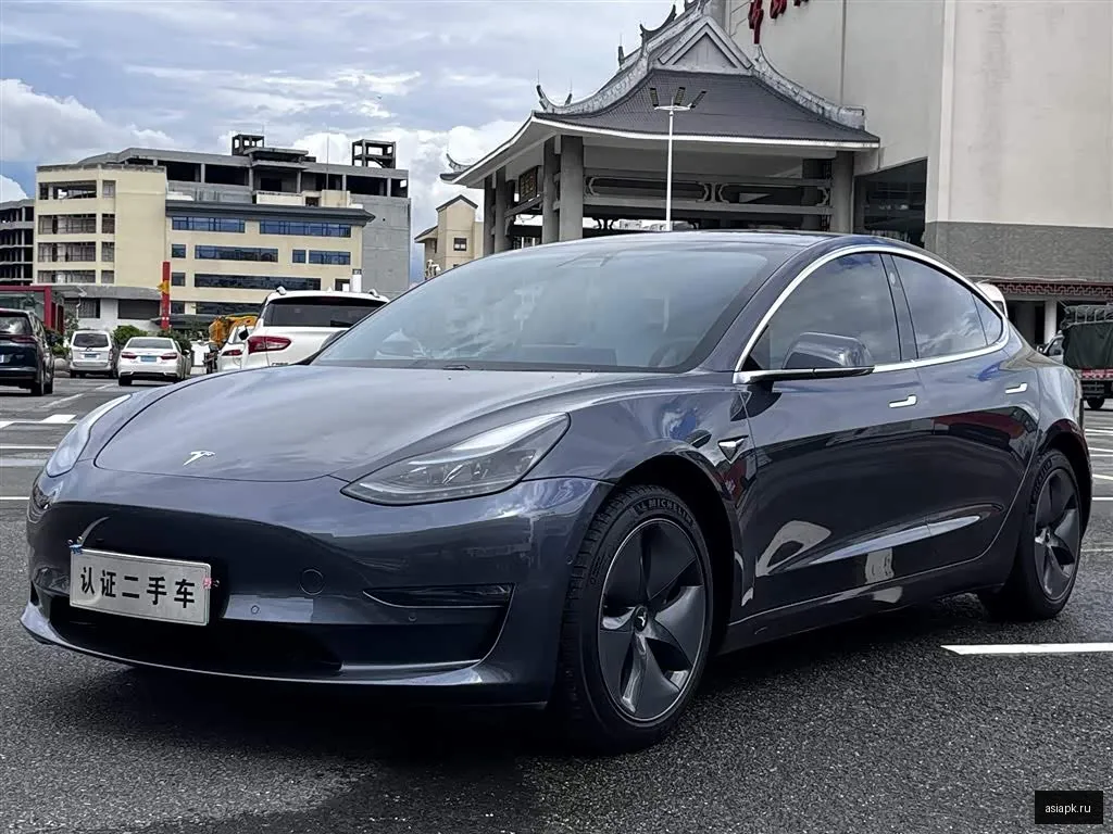 tesla Model Y 3