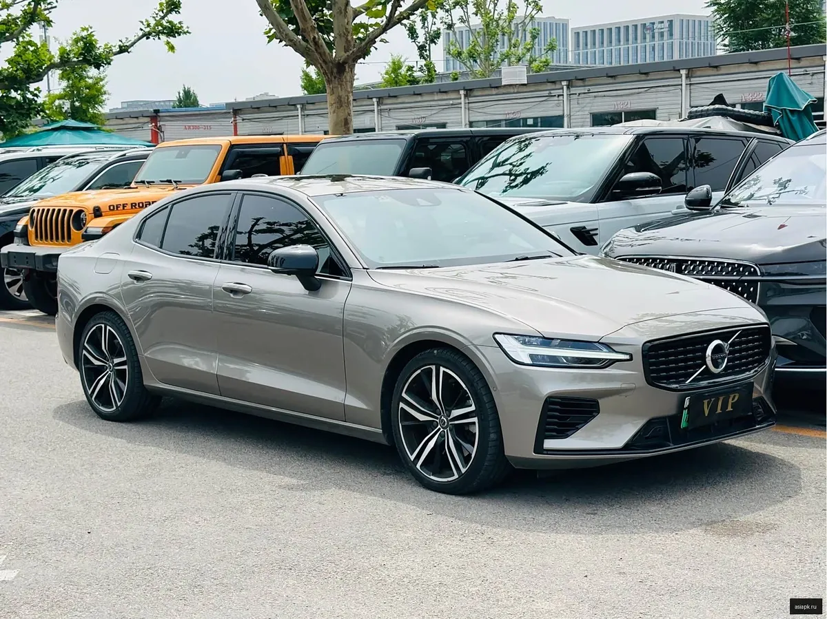 Volvo S60 3